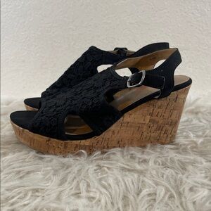 JELLYPOP Comfort Fit Tulum Black Crochet Wedge Size 8.5
